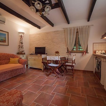 Nika Hotel Catrnja Bagian luar foto